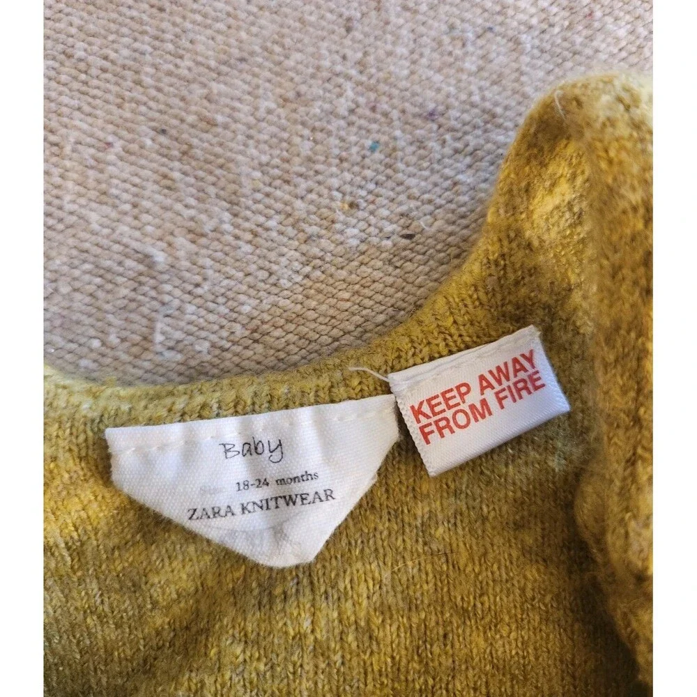 Zara gold knit one piece size 18-24M